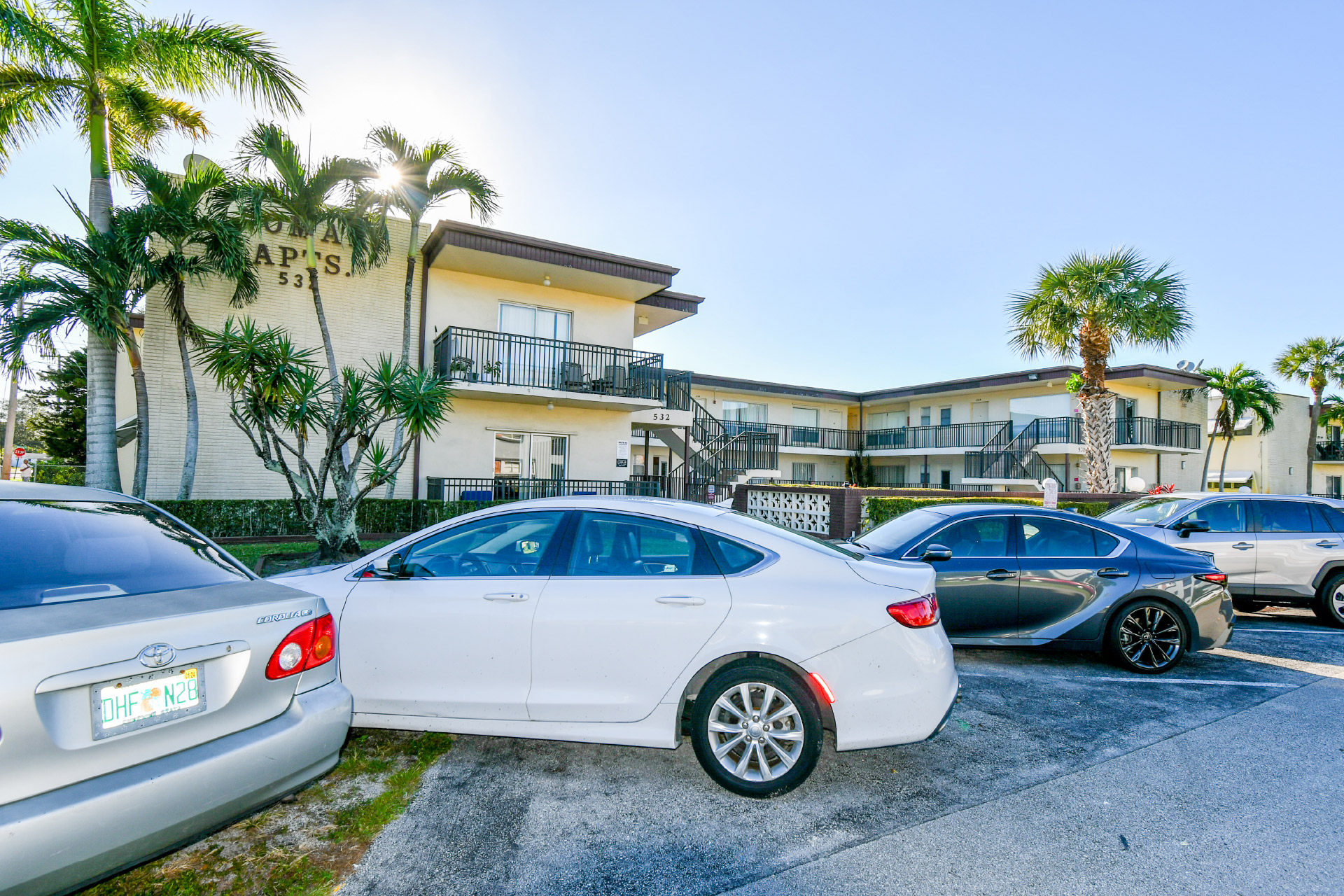 LOMAR SOUTH APARTMENTS Joseph P. Thomas